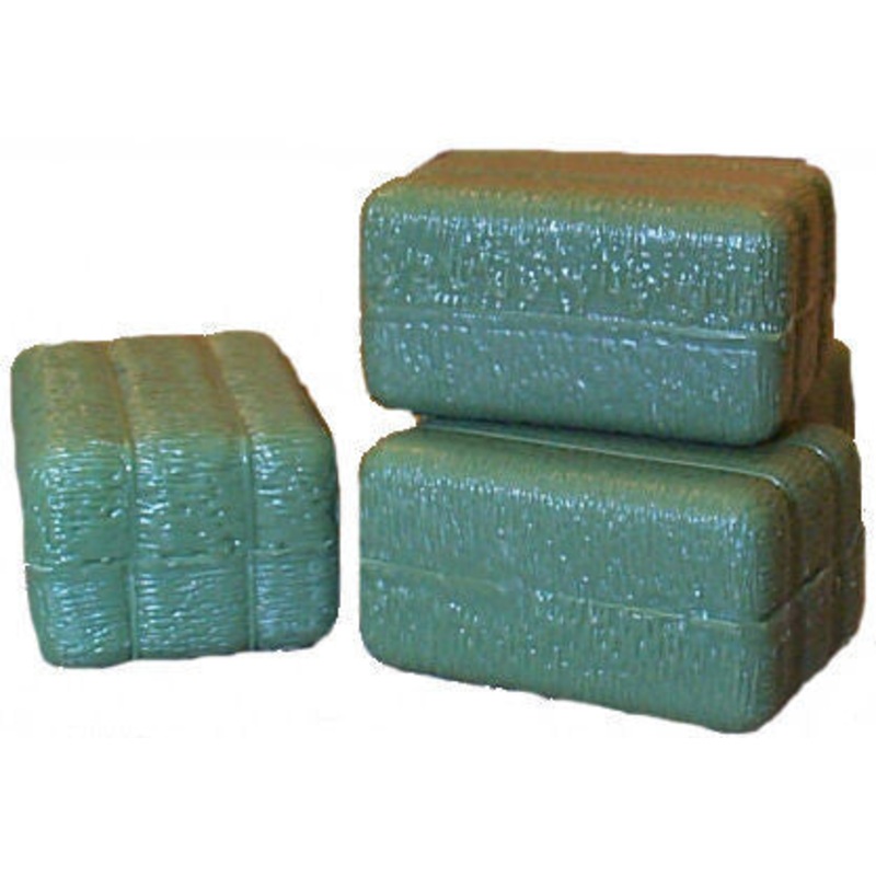 #12667 1/16 Green Square Bales
