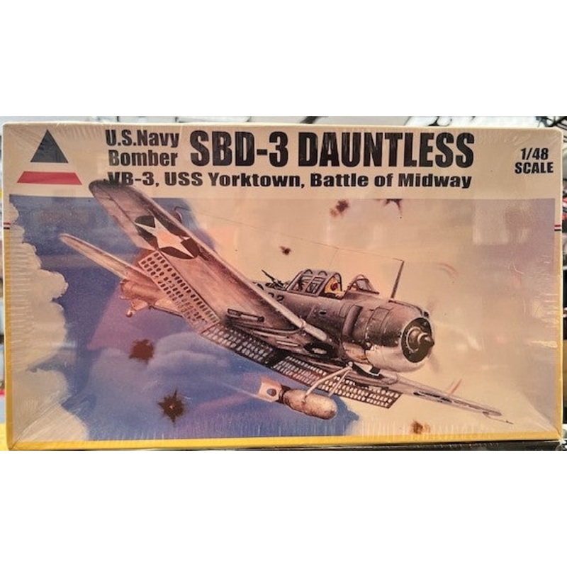 Accurate Miniatures 1/48 US SBD-3 Dauntless "USS Yorktown Battle Of Midway" 480311