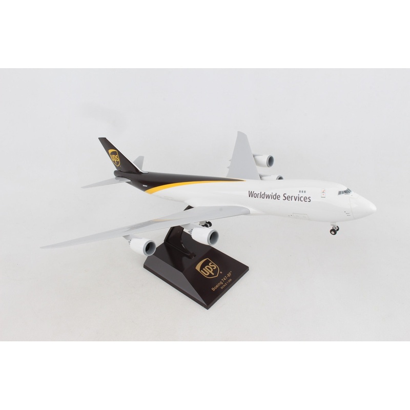 SKYMARKS UPS 747-8F 1/200 W/GEAR