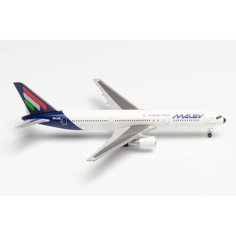 534185 | Herpa Wings 1:500 | Boeing 767-300 Malev HA-LHC