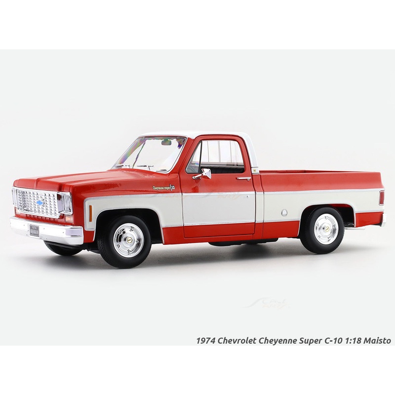 1974 Chevrolet Cheyenne Super C-10 red 1:18 Maisto licensed diecast scale model collectible