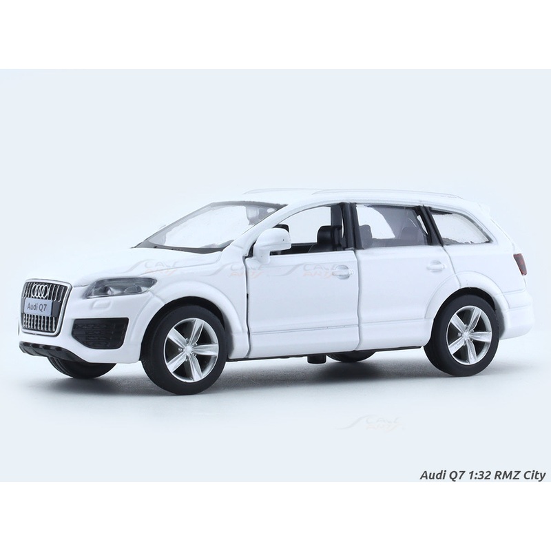 Audi Q7 White 1:33-42 RMZ City 5 inch pullback diecast scale model car