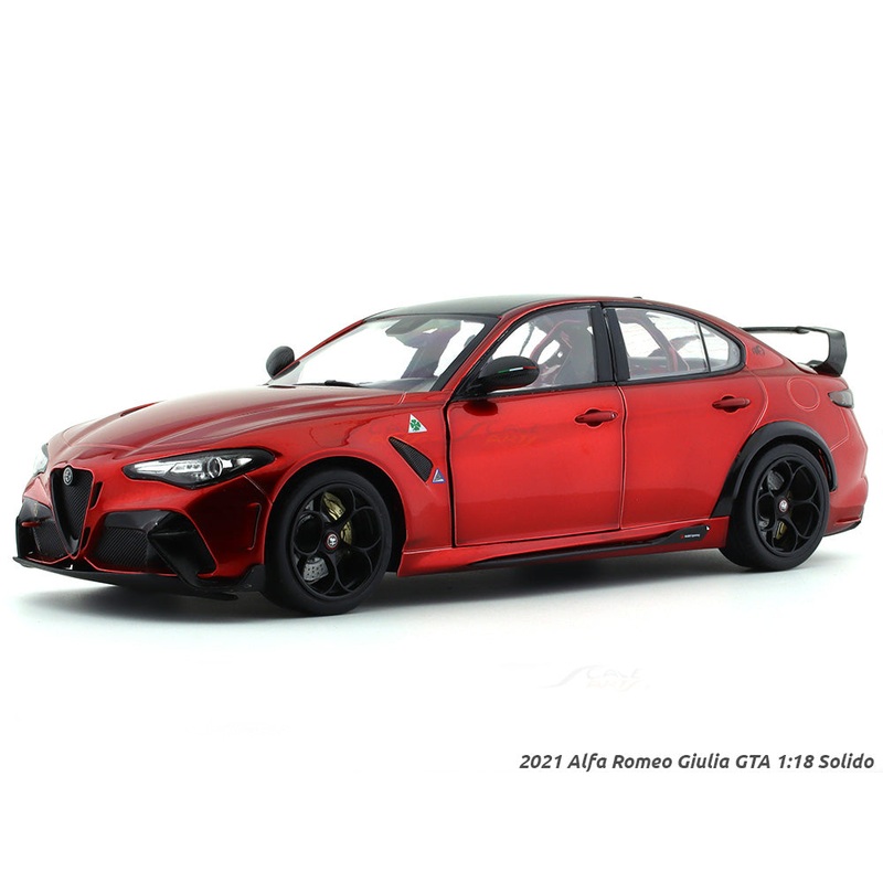 2021 Alfa Romeo Giulia GTA 1:18 Solido diecast Scale Model collectible