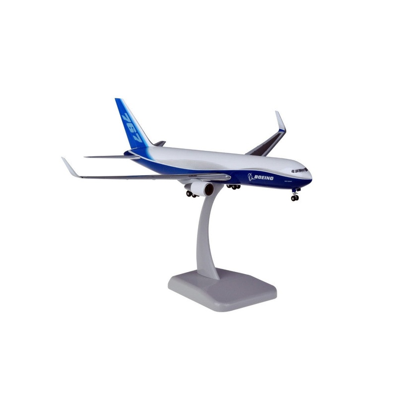 Airplane Diecast Boeing 767-300F 1/500