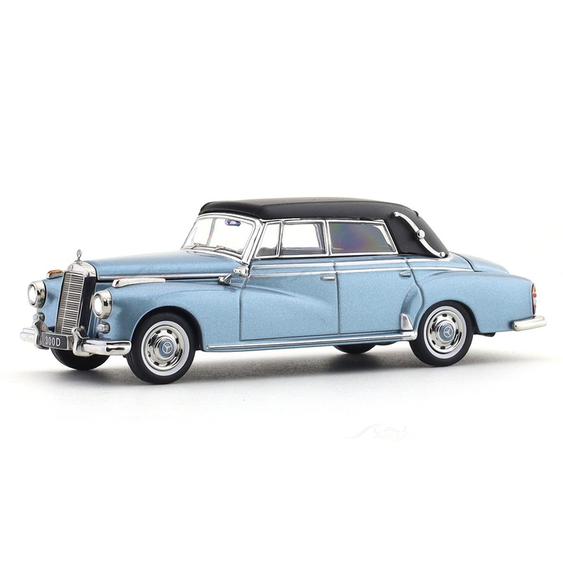 1959 Mercedes-Benz 300D blue 1:64 GFCC diecast scale model miniature car collectible