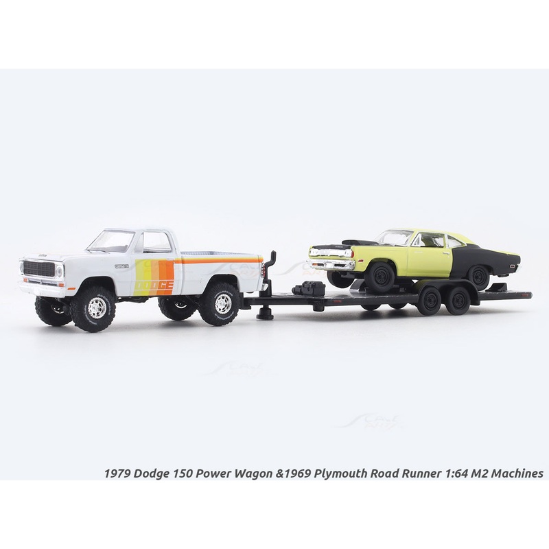 1979 Dodge 150 Power Wagon & 1969 Plymouth Road Runner 1:64 M2 Machines diecast hauler scale model