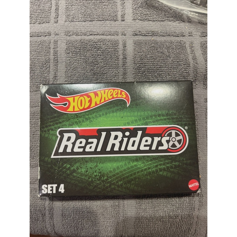 Hot Wheels Real Riders Set 4