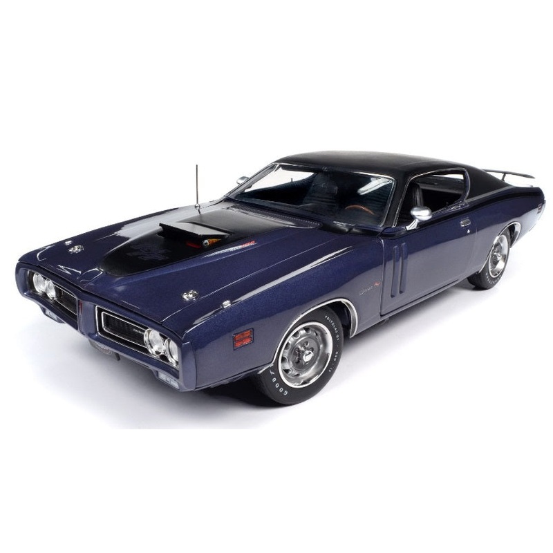 1/18 71 Dodge Chargber R/T MCA
