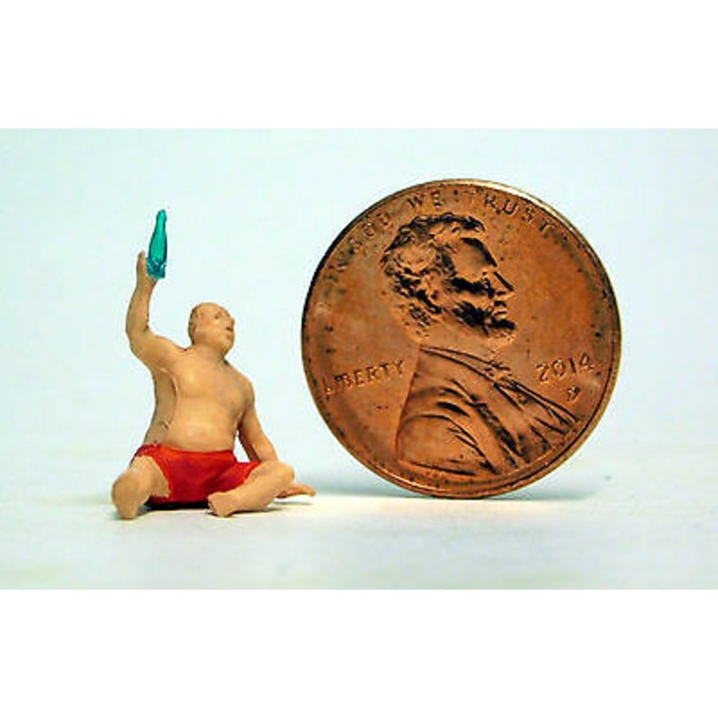 Preiser 1/87 HO Enjoying Wine Figure 28046'