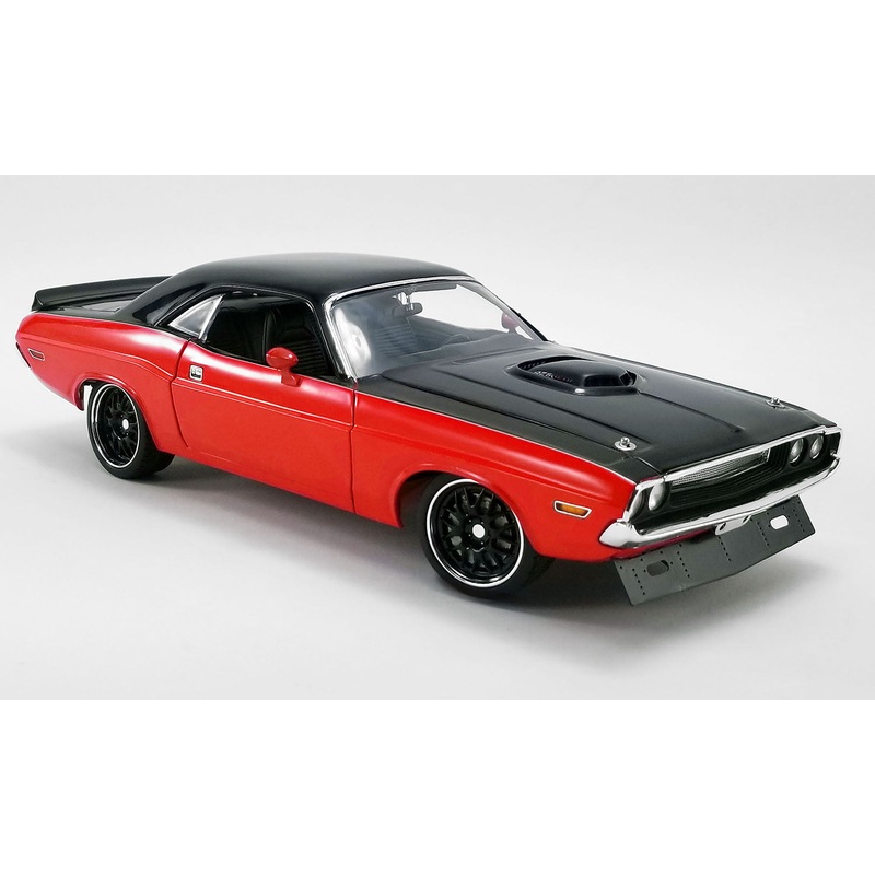 1/18 70 Dodge Challenger R/T S