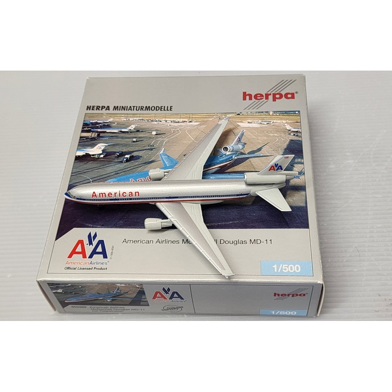 503389 | Herpa Wings 1:500 | Douglas MD-11 American Airlines