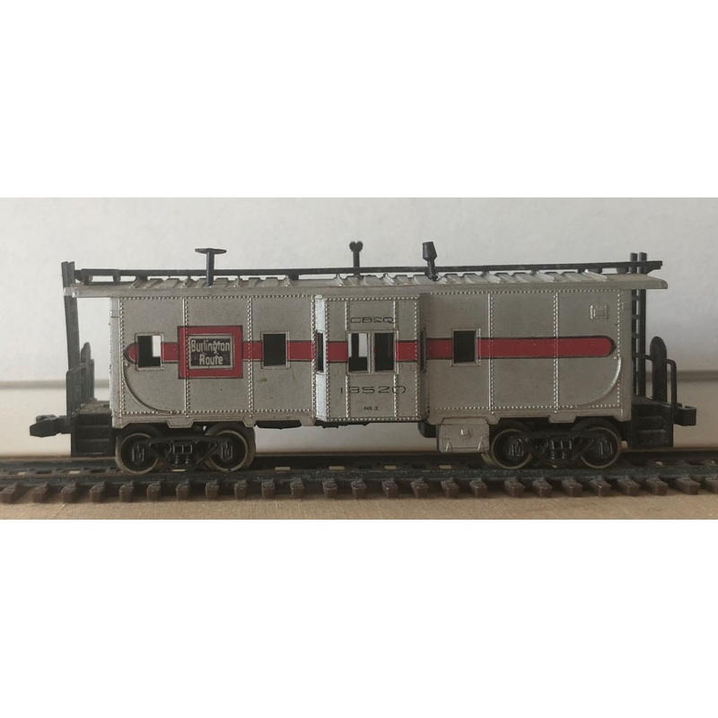 Atlas N Scale Atlas Caboose, Bay Window Burlington Route 13520 (2436)