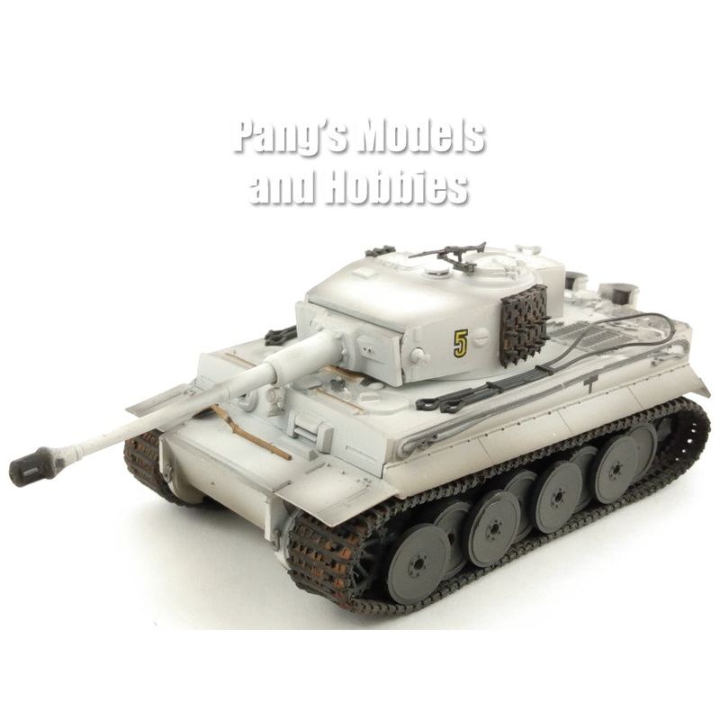 Tiger I German Tank - Middle Type - Russia 1943 1/72 Scale Plastic Model by Easy Model