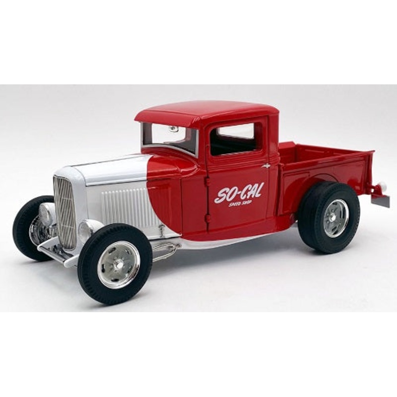 1/18 1932 Ford Hot Rod Pickup in Red and White 'So-Cal Speed Shop'