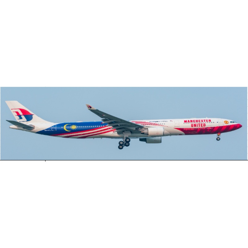 XX40726 | JC Wings 1:400 | Airbus A330-300 Malaysia Airlines MU Reg: 9M-MTL | is due July 2025